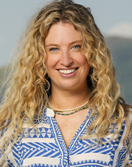 Survivor cast photo of Stephanie Berger