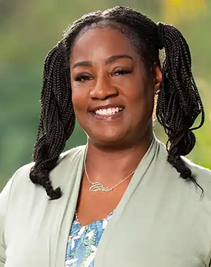 Survivor cast photo of Cirie Fields