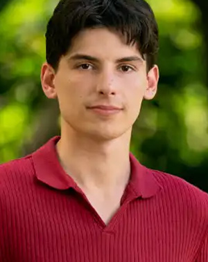 Survivor cast photo of Rizo Velovic